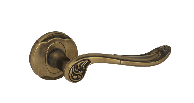 Tucana dzielona rozeta.jpg